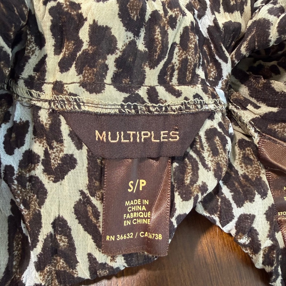 Multiples Women Leopard Print Button Up Shirt Size S Brown Sequin Pleated Blouse - Picture 6 of 9